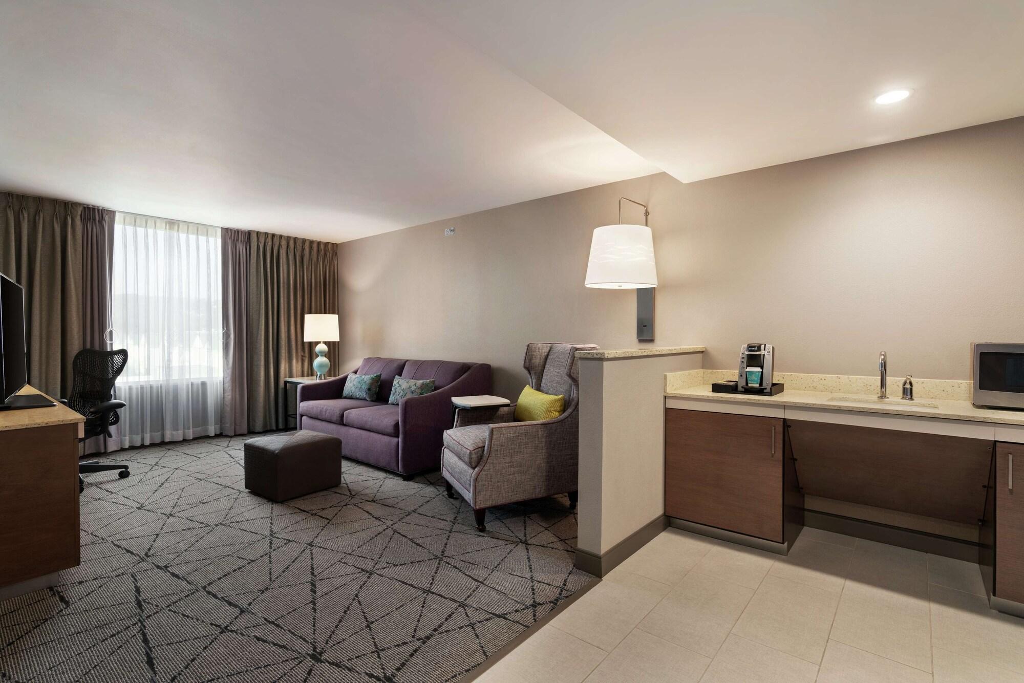 Hilton Garden Inn Springfield Exterior foto